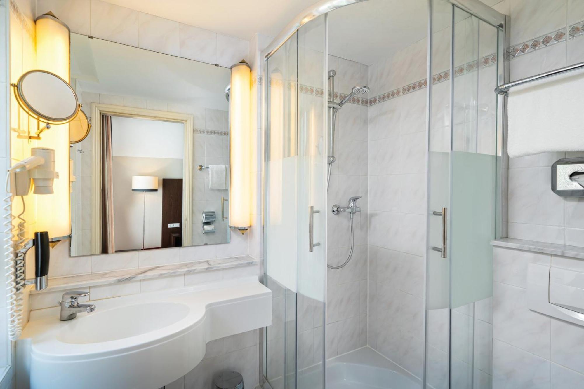 Leonardo Hotel Berlin Ku'Damm Kültér fotó